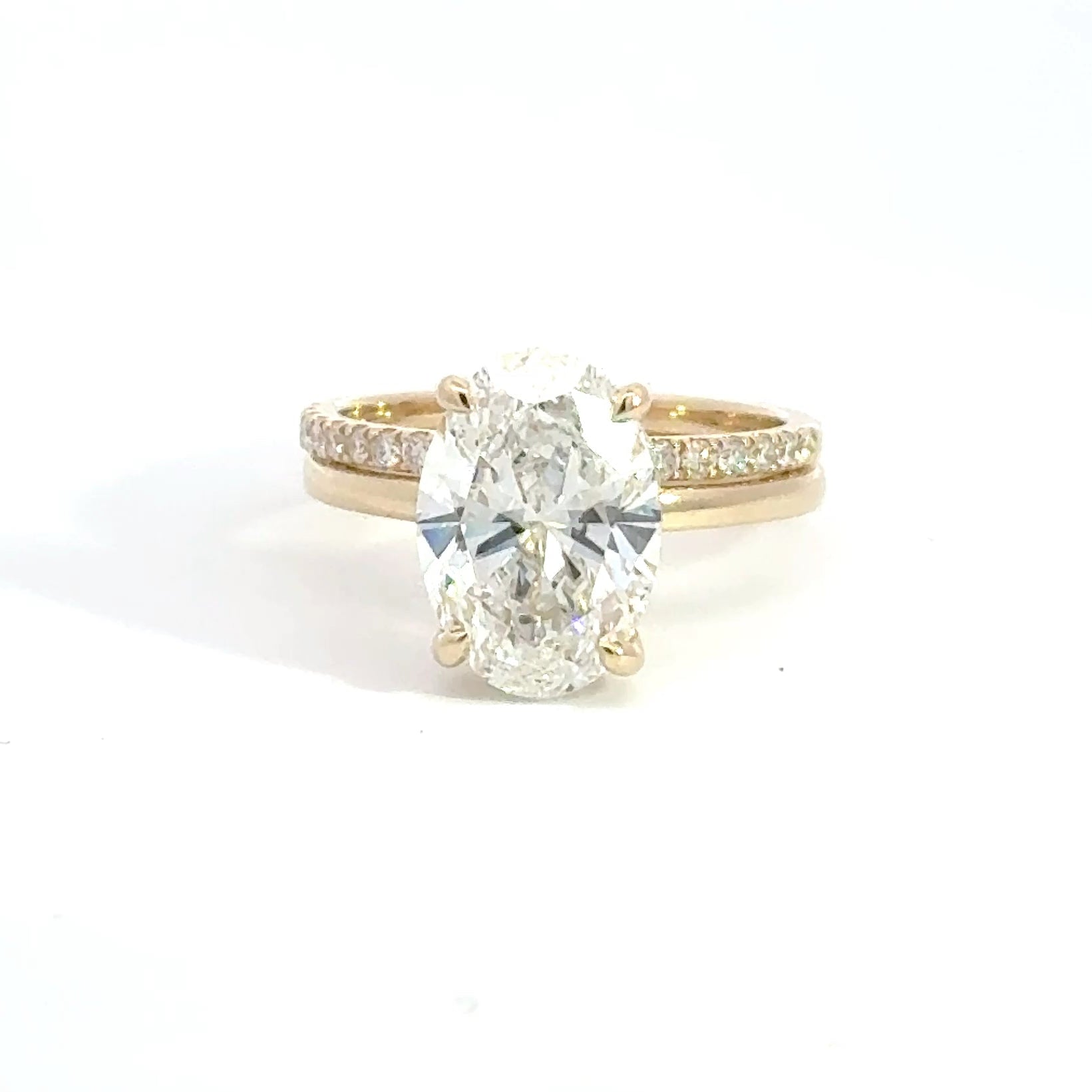 4CT OVAL WEDDING SET - 14K - READY TO SHIP